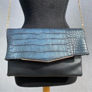 Sold📌Urban Expression Blue Black Croc Leather Gold Chain Flap Close Secure
